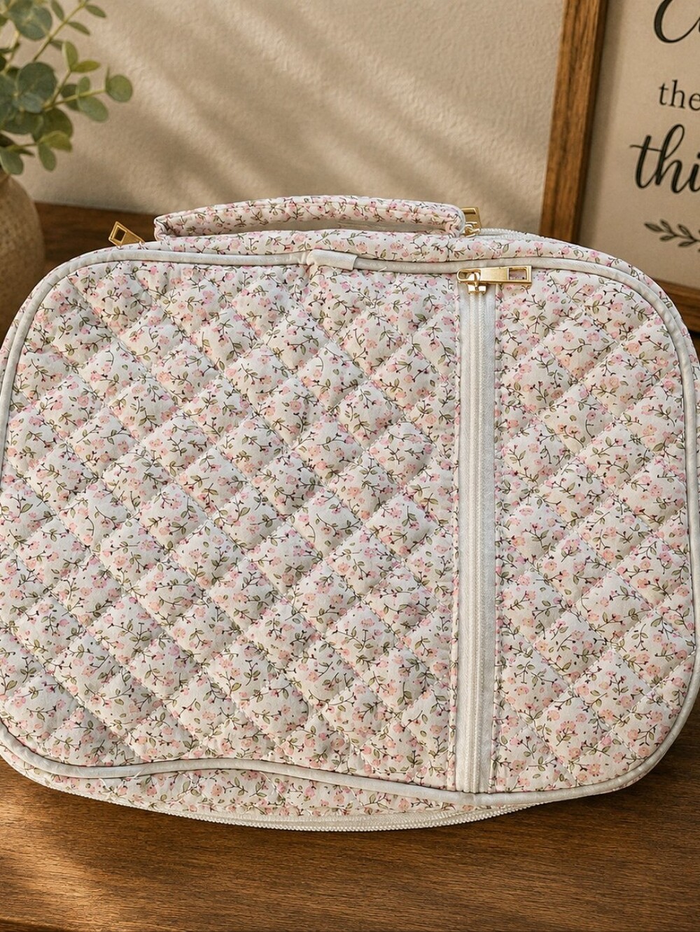 Quilted Floral Travel Tote Bag in Light Pink